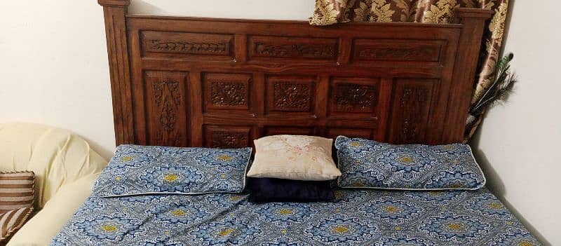 Double bed for sale pure wooden 1