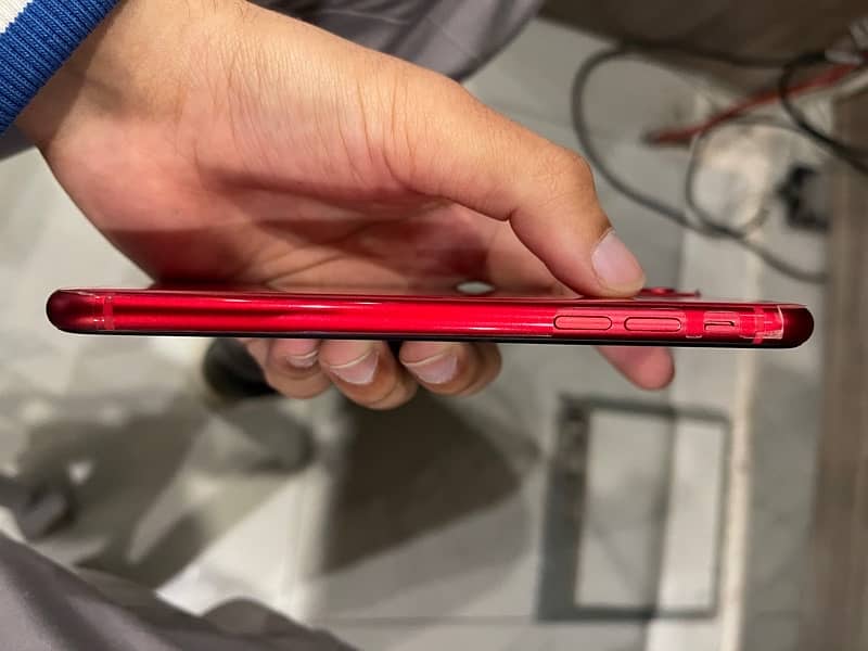 Iphone 11 JV (Red) 6