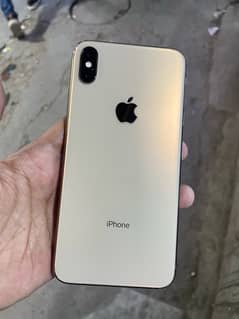 Iphone xs max golden 10/10 condition waterpck