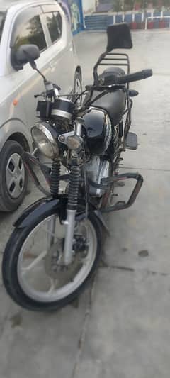 Suzuki GS 150