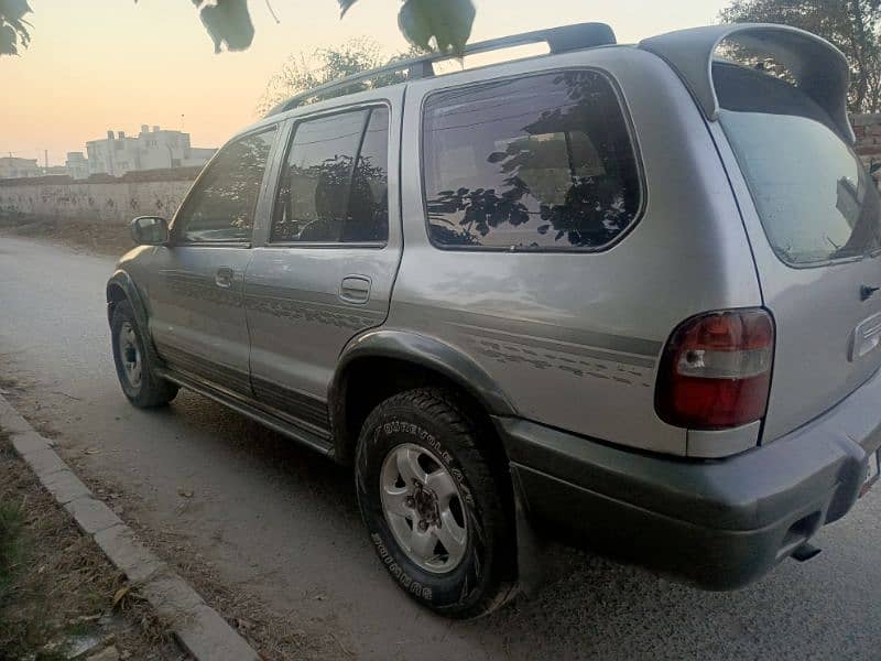 KIA Sportage 2003 9