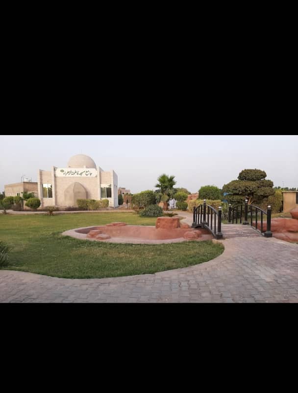 2 Kanal Beautiful Location Plot Available For Sale In Lyallpur Villas 1