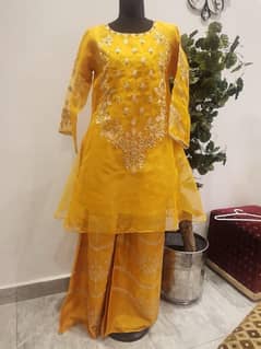 3 Pcs Girl's Organza Embroidered Stitched Suit