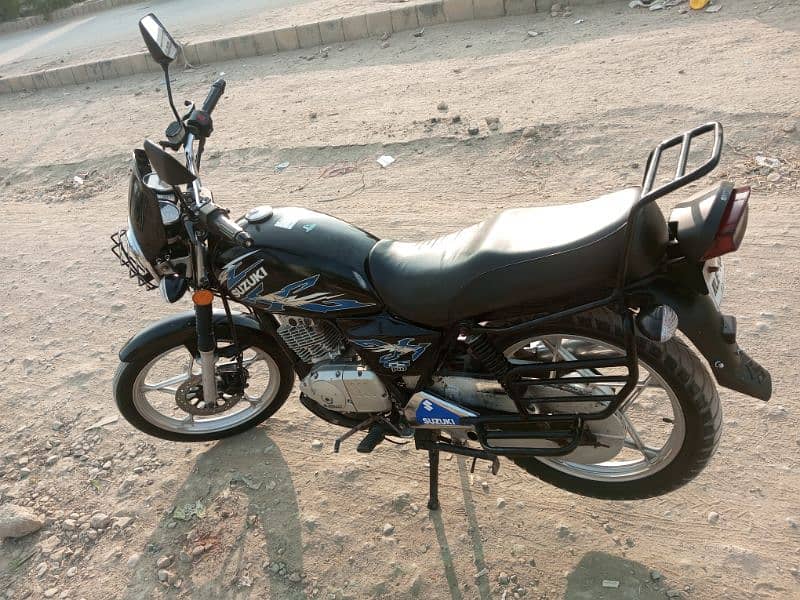 Suzuki gs 150 model 2018 urgent sale 2