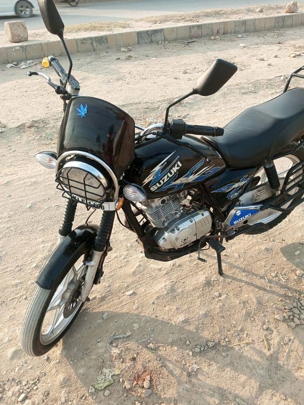 Suzuki gs 150 model 2018 urgent sale 3