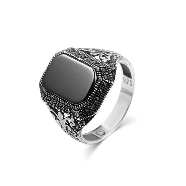 Hand made swiss silver ring with natural black Onyx gem orignal 100% 1