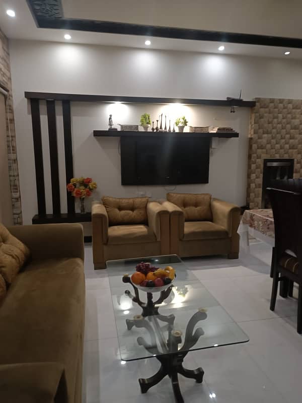 One KANAL Fully Furnished UPPER Portion For Rent In DHA Phase 4 Block ee 19