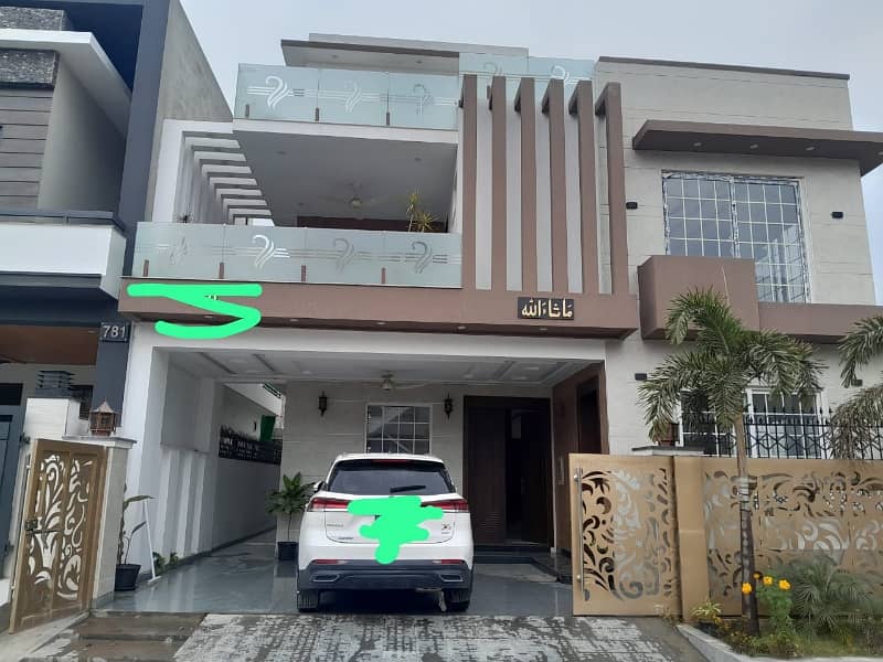 Top City 1 Full House For Rentv4 Bedroom 6 Bath Double Drawing Double Kitchen . Very Attractive House . For Decent Families Very Near To Islamabad Airport Call For Info 9