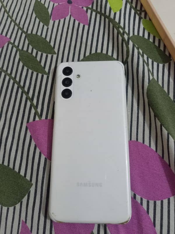 Samsung A04s 4