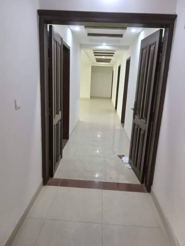 3 bed apartment Apartment Available For Rent In Askari 11 Sec-B Lahore 0