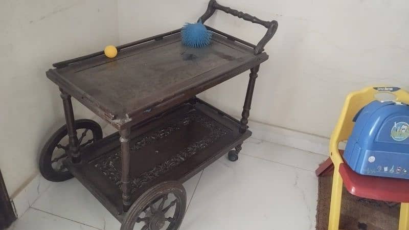 serving trolley for sale in good condition 1