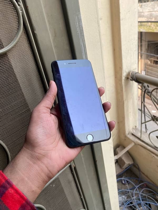 iphone 7plus 128gb pta 2