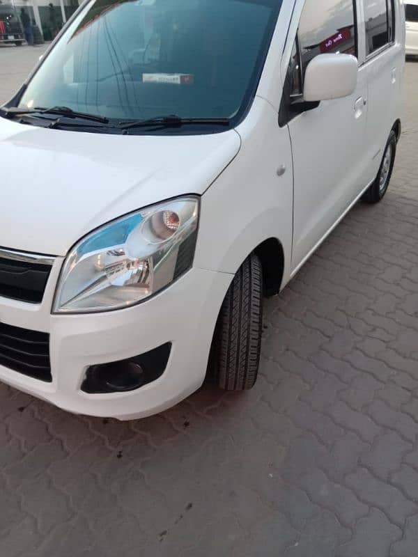 Suzuki Wagon R 2020 14