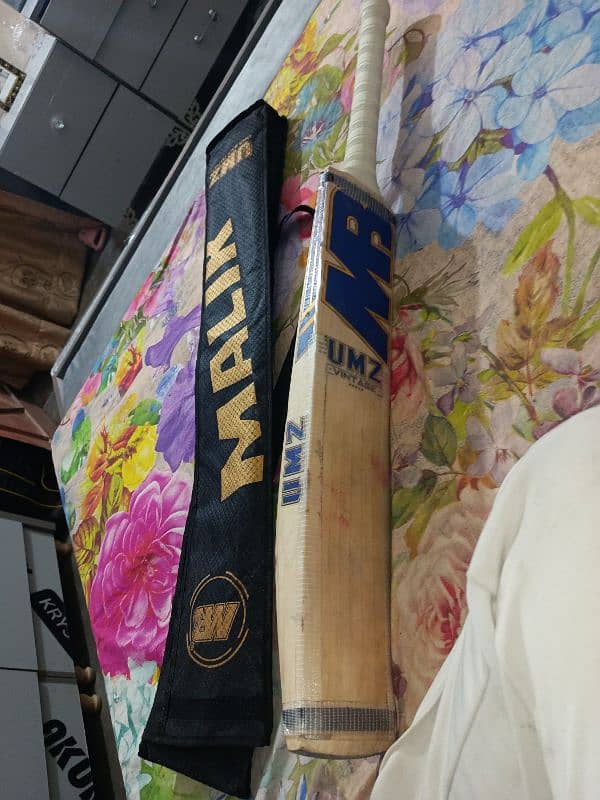 MB MALIK UMZ BAT VINTAGE 5 ***** edition. 5