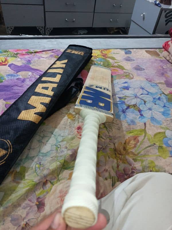 MB MALIK UMZ BAT VINTAGE 5 ***** edition. 6