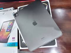 Apple iPad Pro m4 13 inches with Apple Pencil Pro