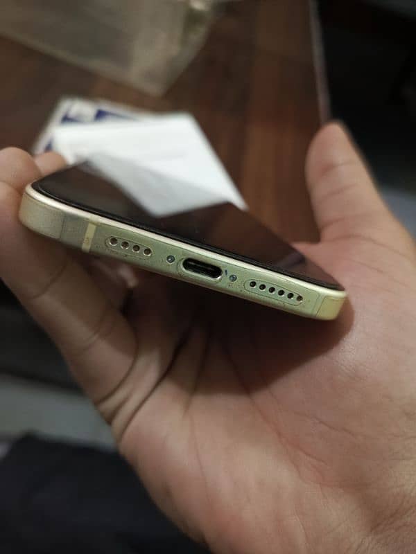 iPhone 15 Plus PTA 5