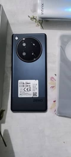 Infinix zero 40