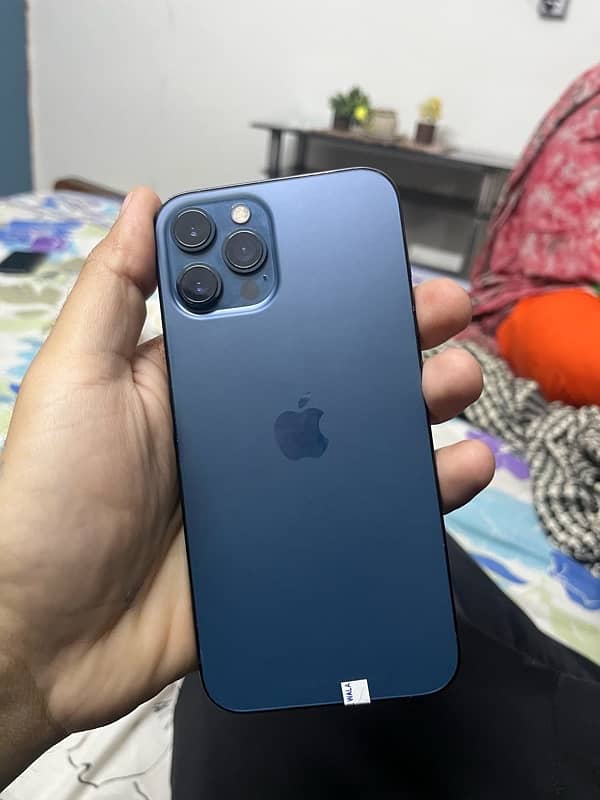 iphone 12 pro max 2