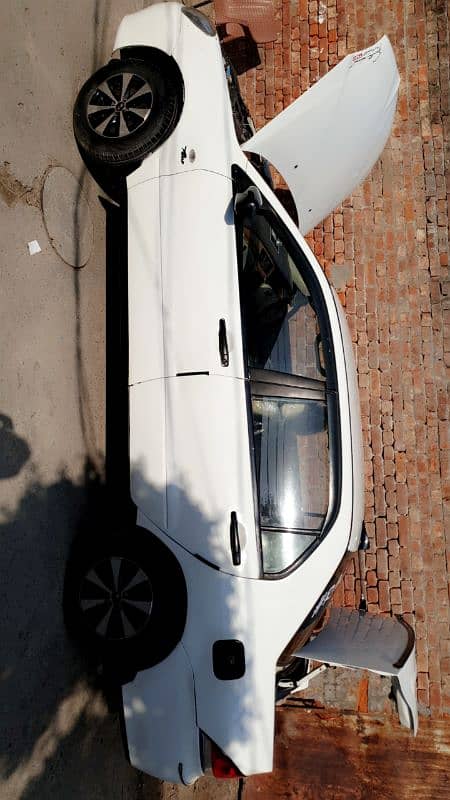 Mitsubishi Lancer 2005 Lahore Registered Chilled AC Perfect Family Car 12