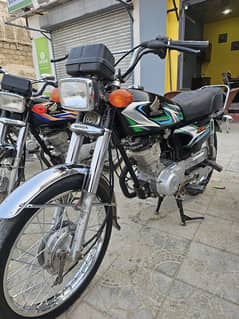 Honda cg125 2023 first owner karachi number