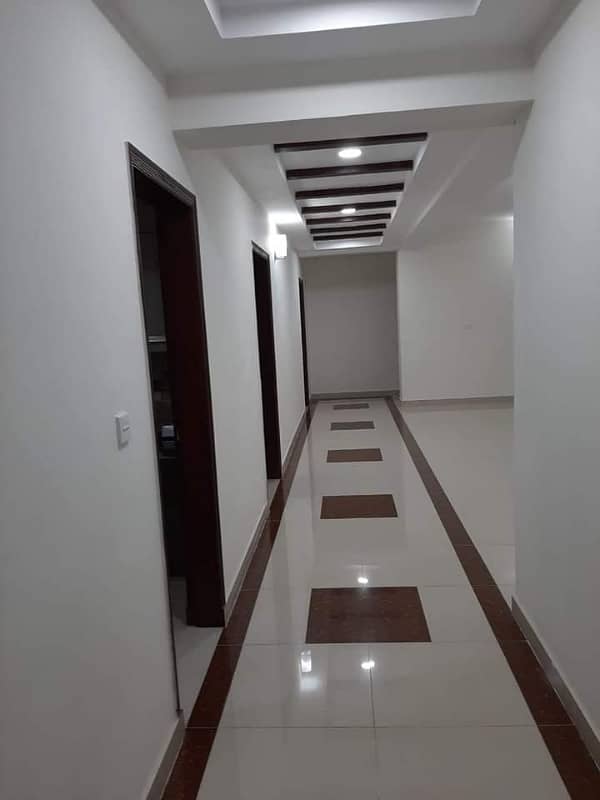 Ground Parking Apartment For Sale In Askari 11 Sec-B Lahore 3