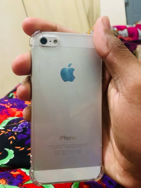 I phone 5 PTA APPROVED (03175454080)call/whatsapp 0