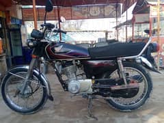 Honda CG 125 Black contact number call/SMS and WhatsApp 03125057401