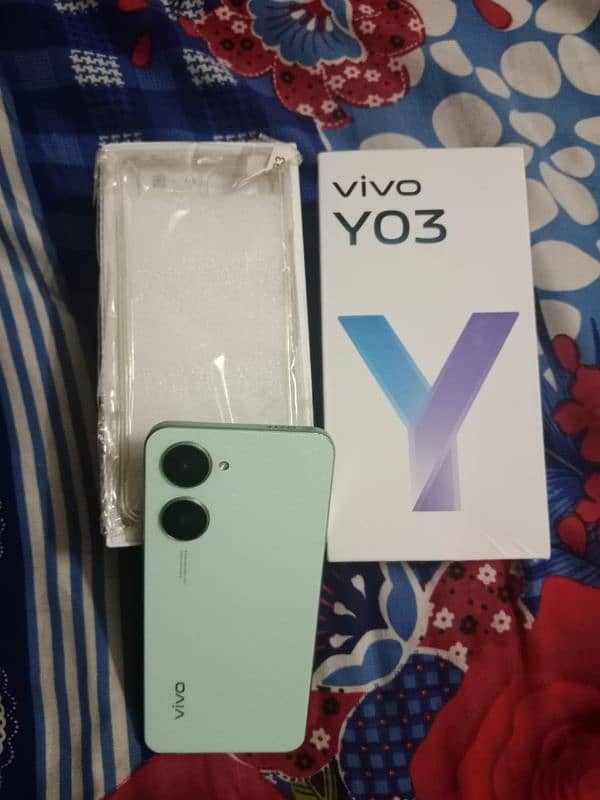 vivo y03 4+4/64gb 4 mont  warnty ma hai Abhi  exchange possible 3