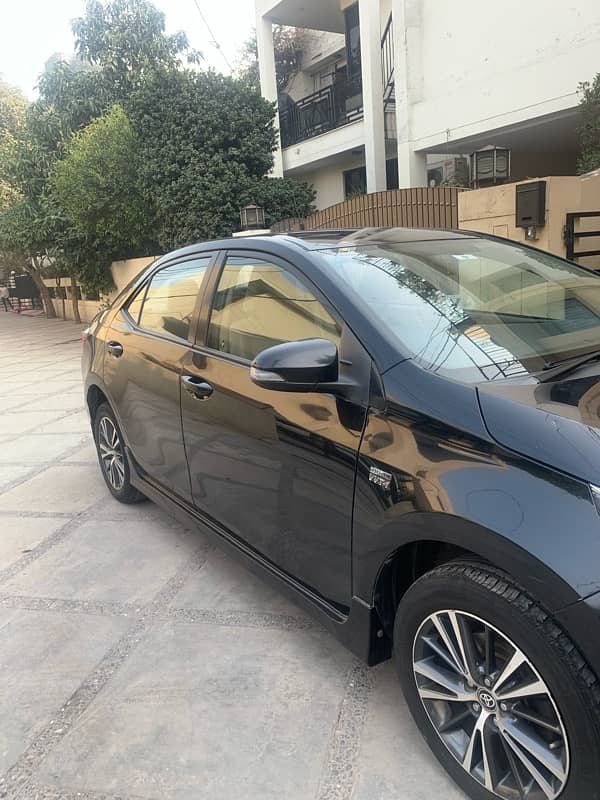 Toyota Corolla Altis 2018 5