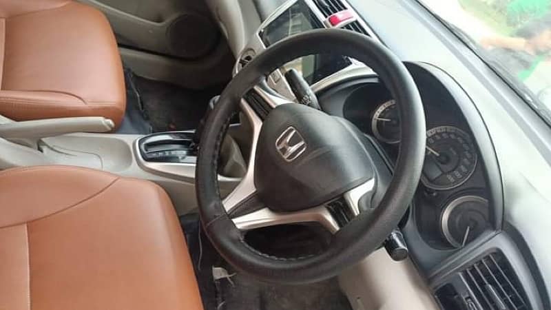 RENT A CAR WAGONR AVAILABLE FOR RENT HONDA CITY AUTOMATIC 4