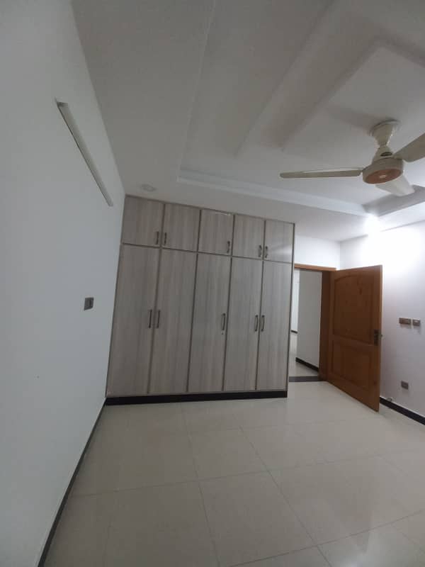 10 Marla Open Basement for rent in E11 5