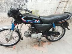 Yahama. bike  for sale urgent need money