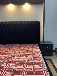 velvet cushion bed for URGENT sale