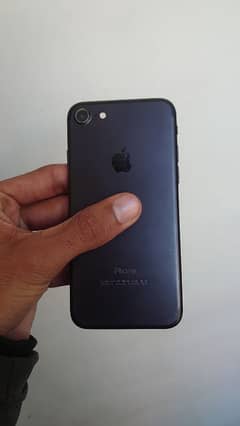 iphone 7 PTA 128gb