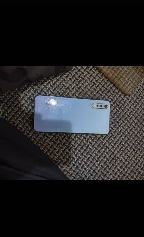 vivo s1 good condition not refubed 1