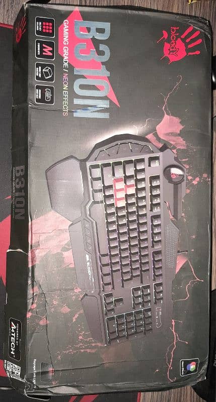 Bloody B310N Neon Gaming Keyboard  (With box, extra keycaps+puller) 2