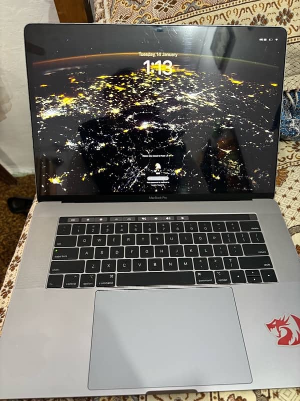 macbook pro 2018 7