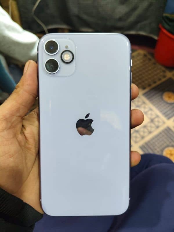 I Phone 11 Good condition 64GB BH 71% But battry timing achi hai 0