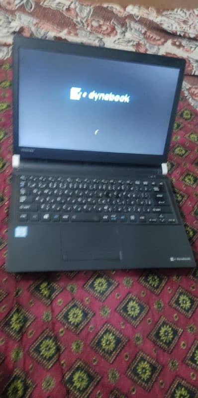 Toshiba Core i5 6th generation, 4 gb ram,320 hdd,3 hrs battery,windo10 5