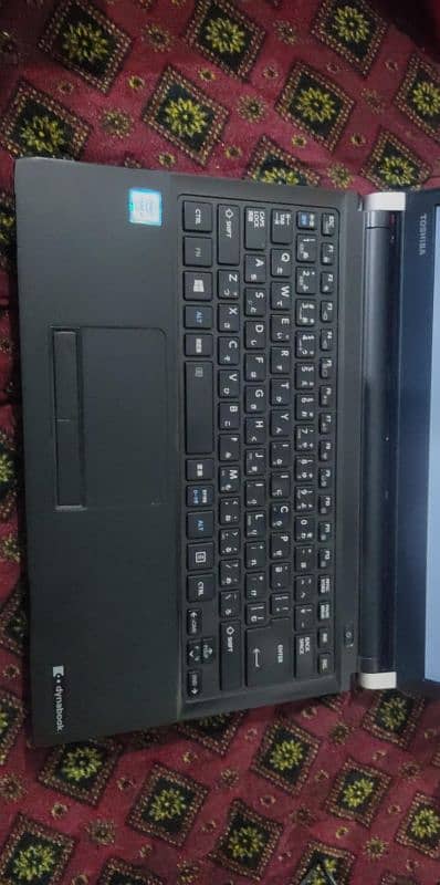 Toshiba Core i5 6th generation, 4 gb ram,320 hdd,3 hrs battery,windo10 2