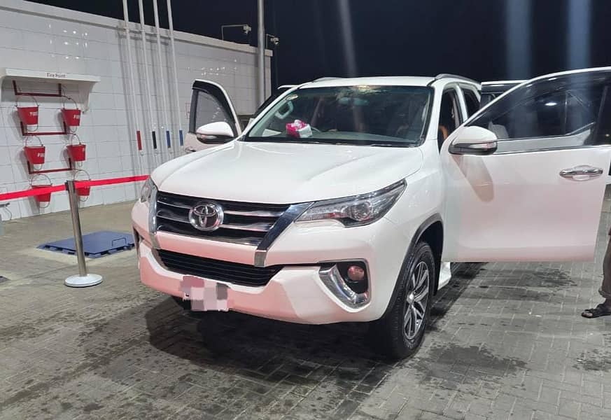 Toyota Fortuner 2017  2.7 VVTi 1