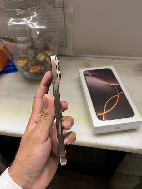 iphone 16pro Max 256gb 3