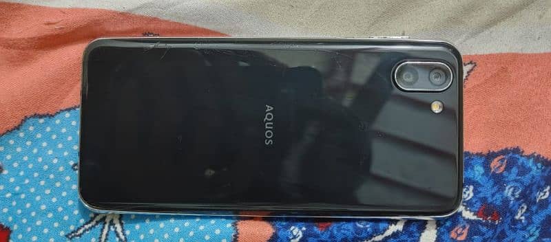 sharp Aquos r2 non pta 3