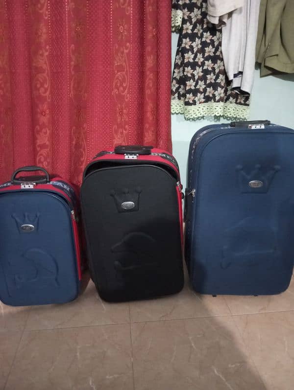 3 piece travel suitcases 1. small,1, Medium,Big 2