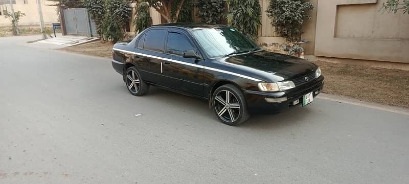 Toyota Corolla XE 2000 2