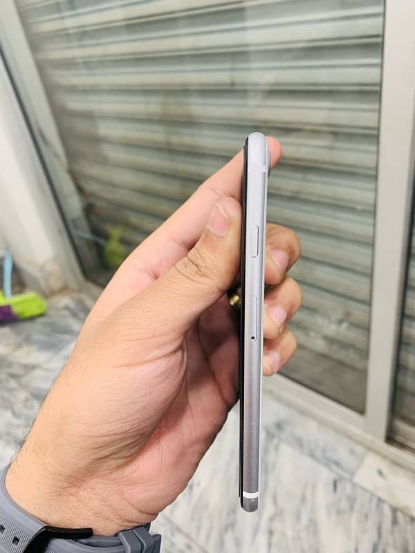 iphone Se second generation 3