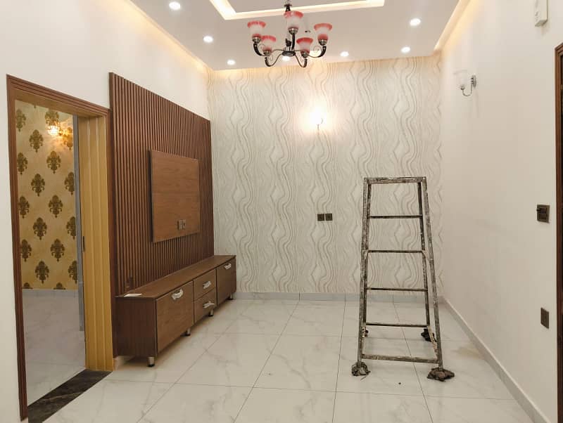 10marla upper portion for rent in jubilee town Lahore 0