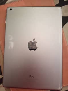 ipad air 1 16 gb  RAM urgent sale