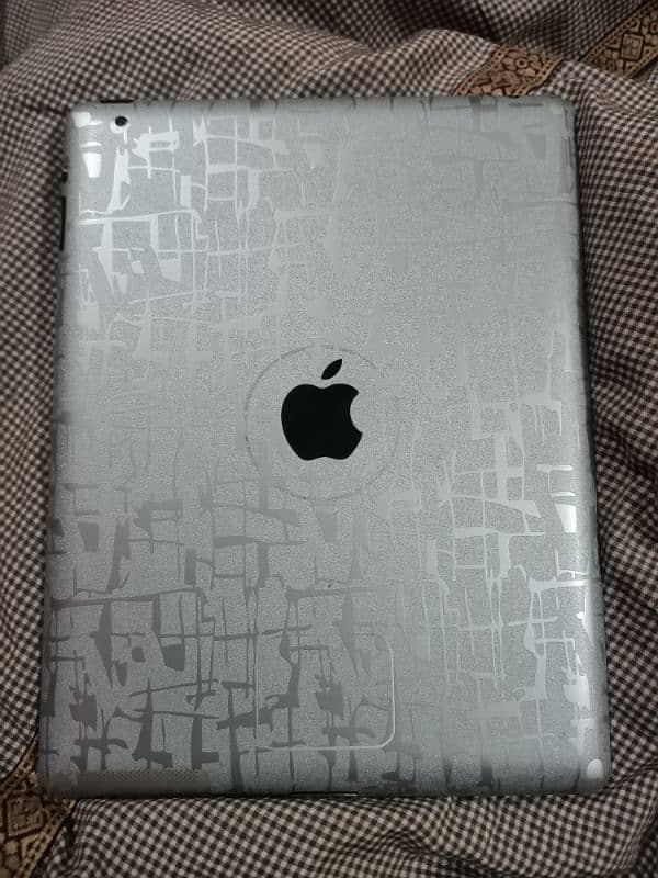 apple ipad 2 16gb 10/10 Condition 4